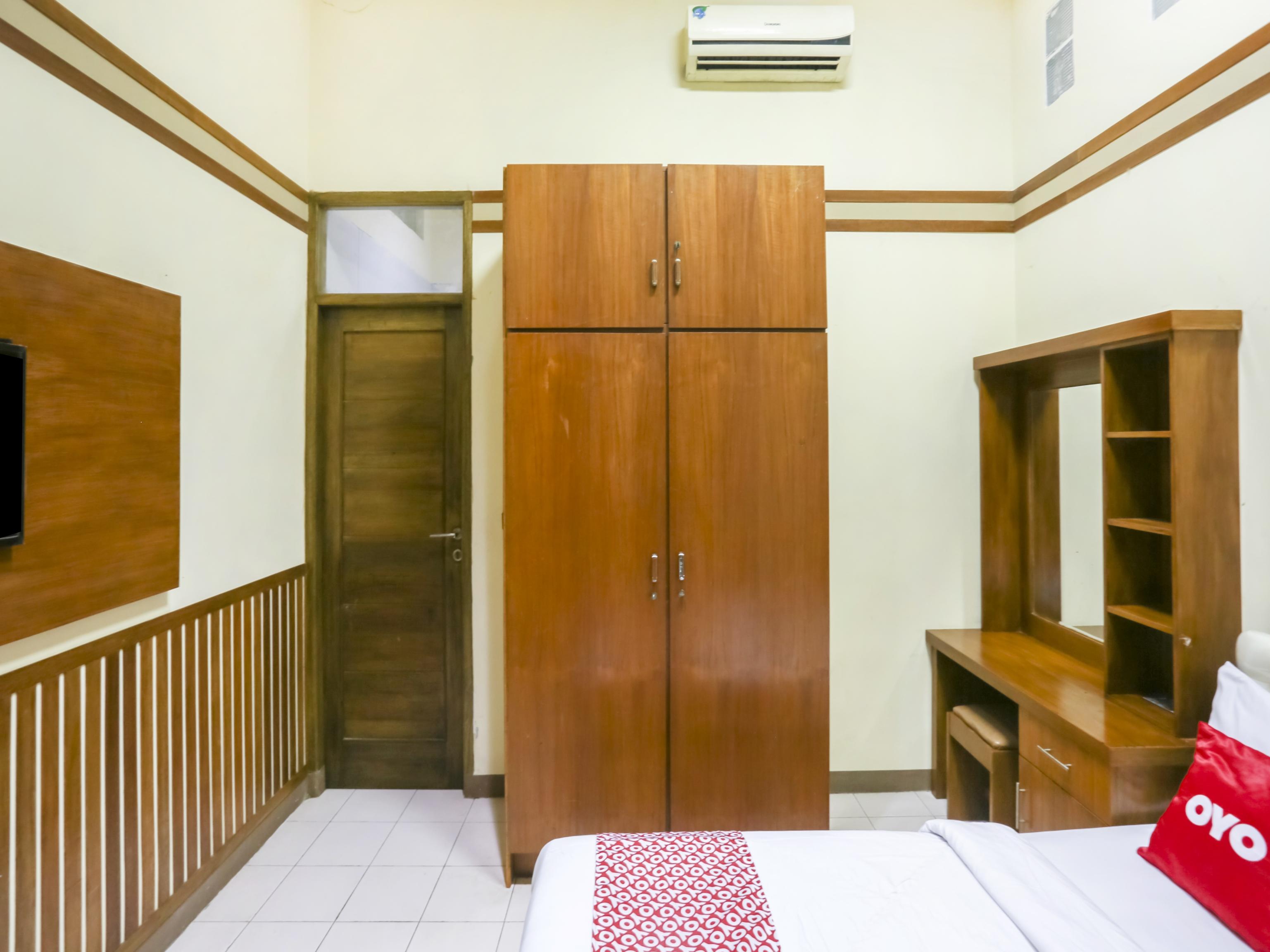 Oyo 90066 Tobana Pejaten House Jakarta Eksteriør billede
