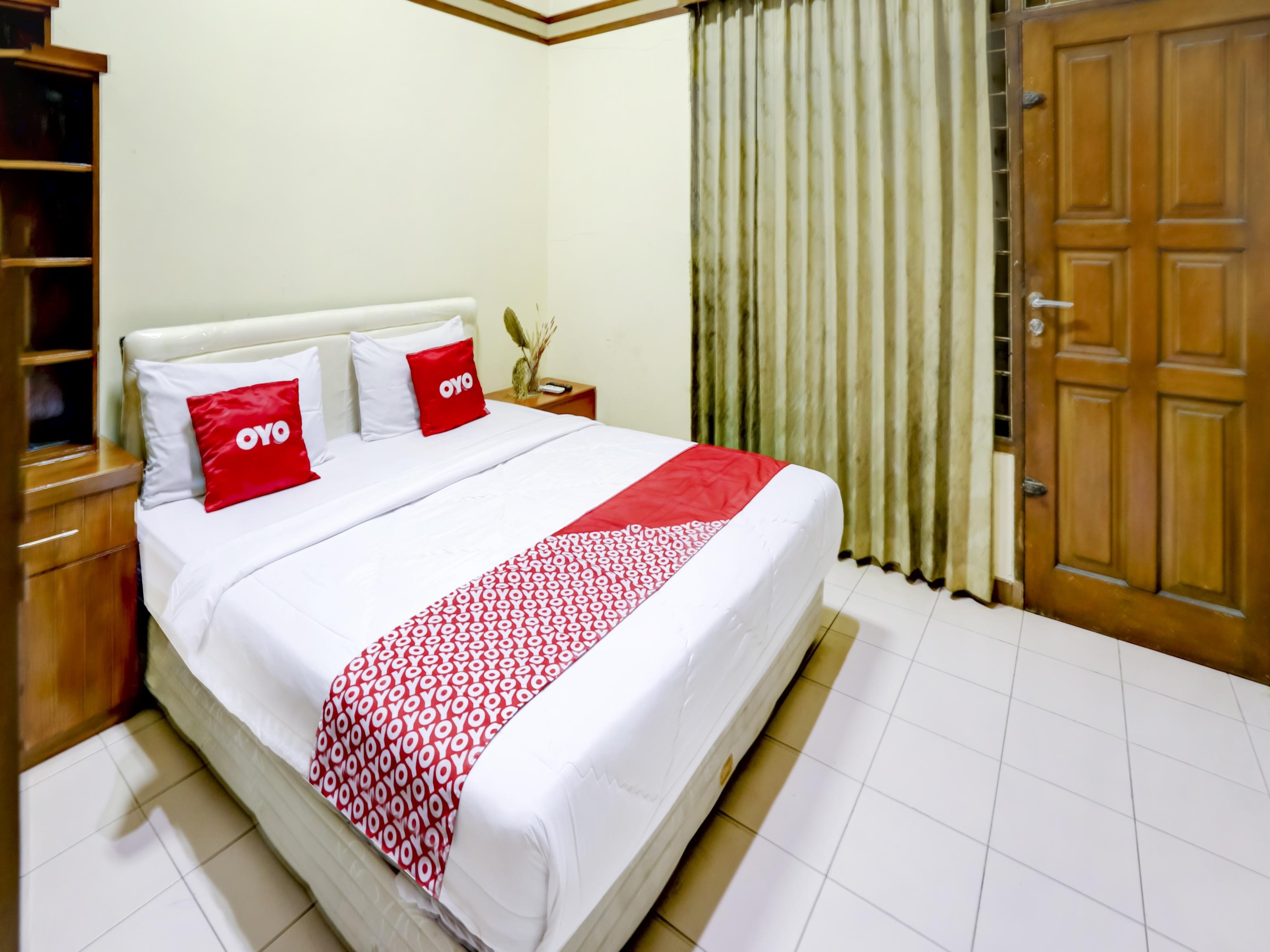 Oyo 90066 Tobana Pejaten House Jakarta Eksteriør billede